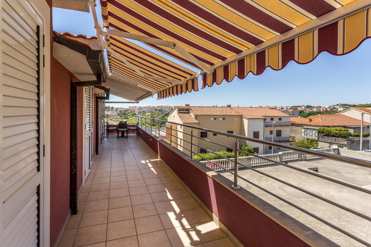 Apartmani Lukic Split Bagian luar foto