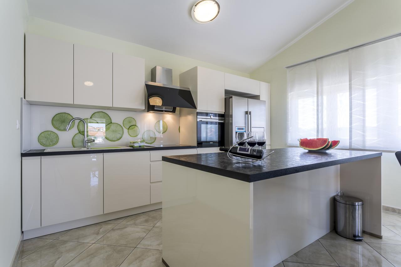 Apartmani Lukic Split Bagian luar foto