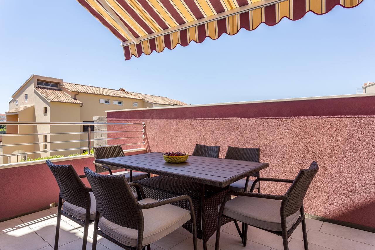 Apartmani Lukic Split Bagian luar foto
