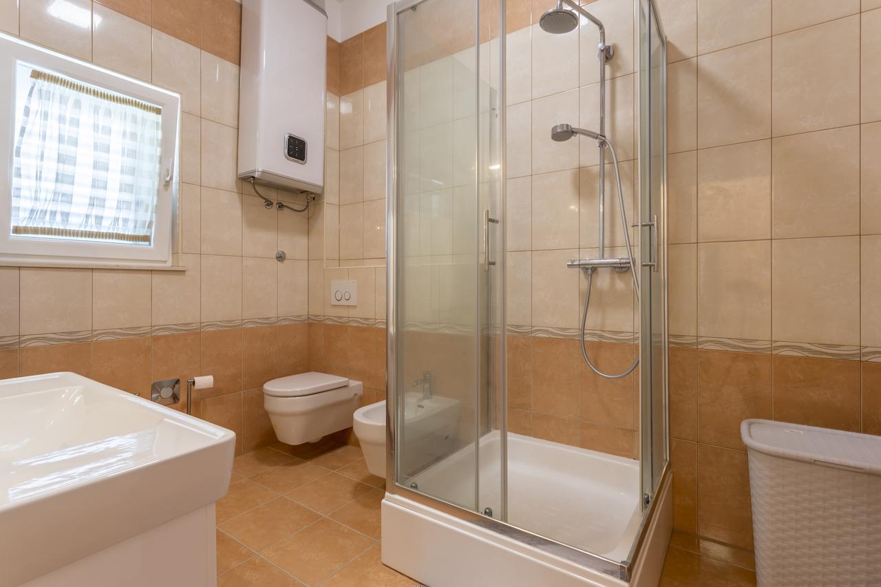Apartmani Lukic Split Bagian luar foto