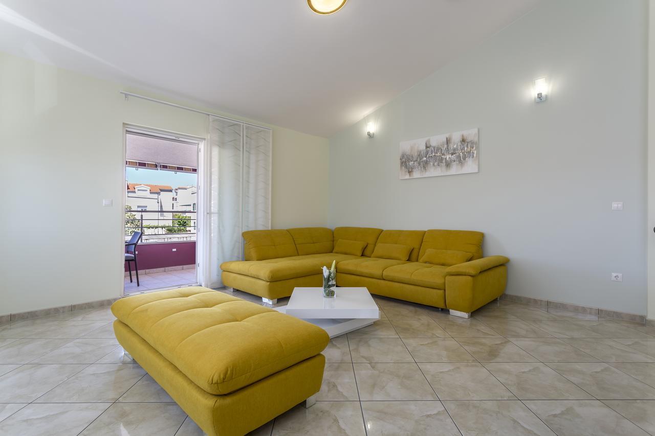 Apartmani Lukic Split Bagian luar foto