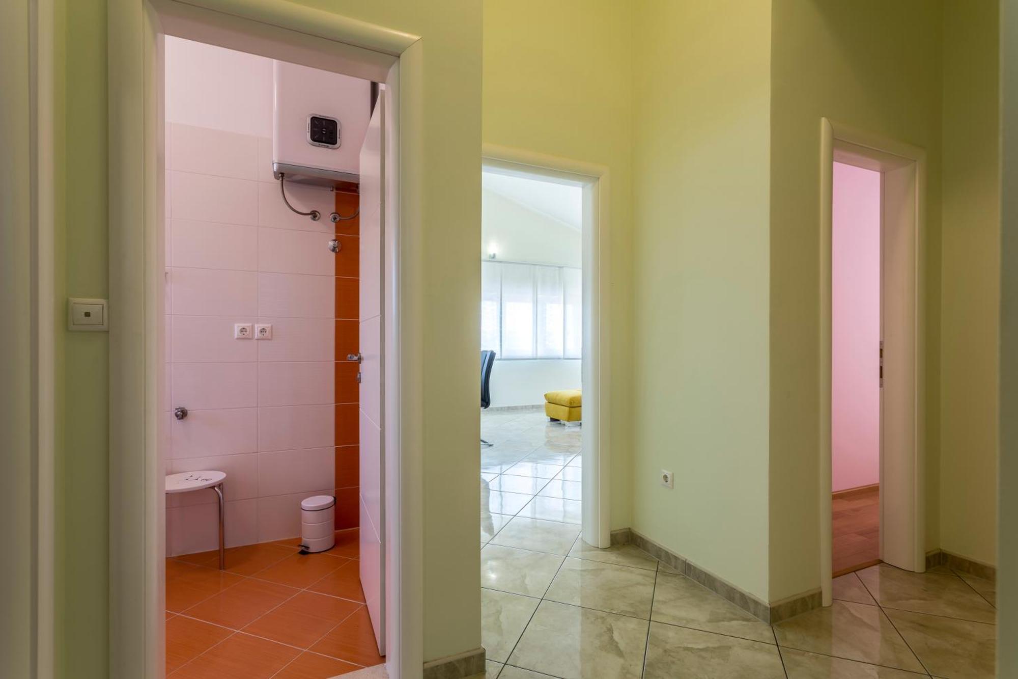 Apartmani Lukic Split Bagian luar foto