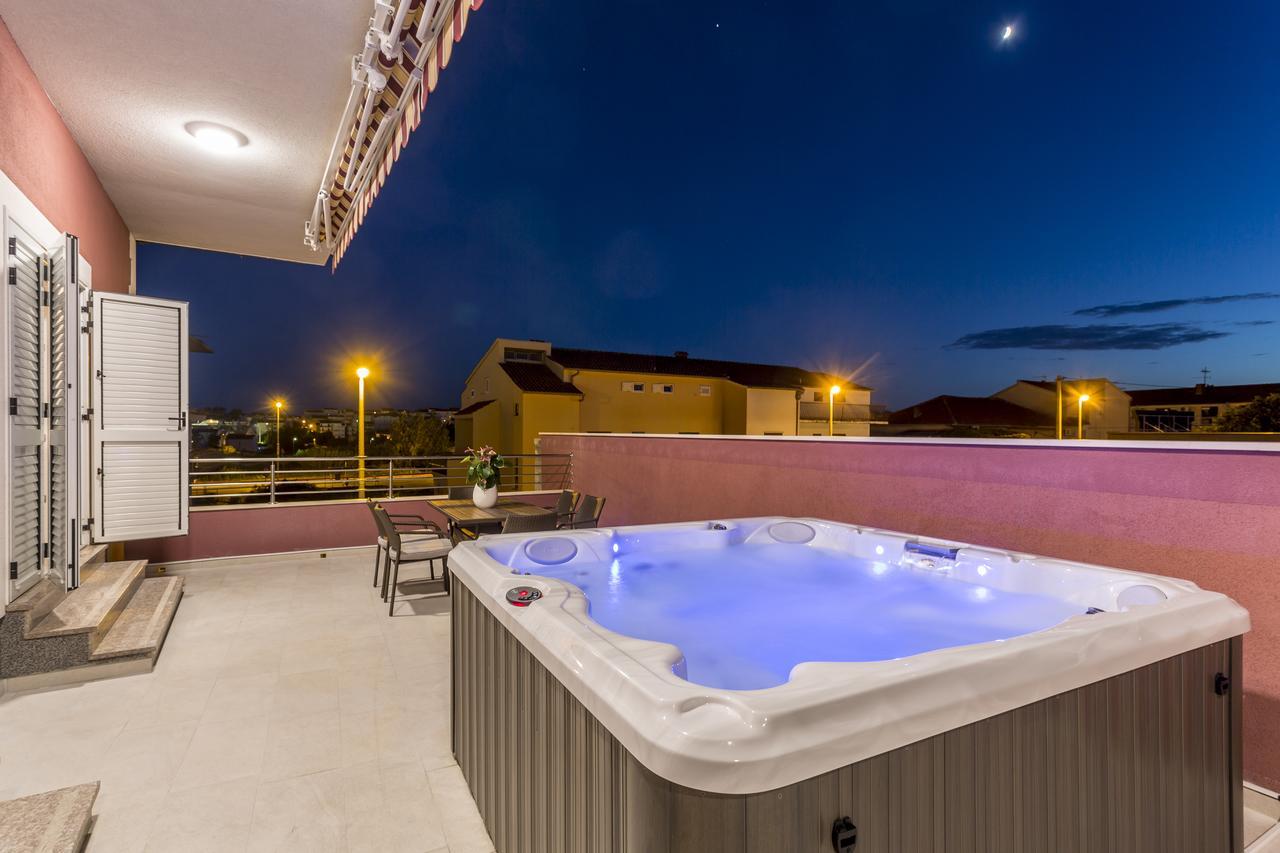 Apartmani Lukic Split Bagian luar foto